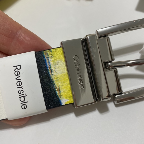 Calvin Klein Womens Belt NWT Silver Hardware Neon White Turquoise Medium - Picture 4 of 11